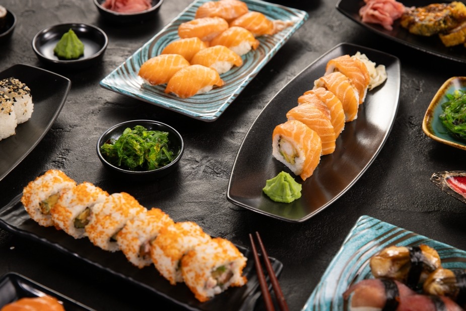 Must-Try Japanese Food: Sushi